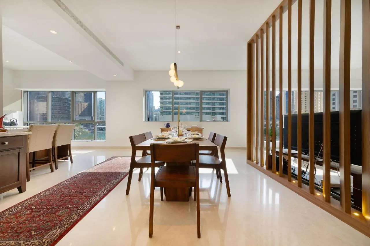 Maison Privee - Stunning 3-Floor Villa With Kids Room & Rooftop Terrace Over Dubai Marina 0*,