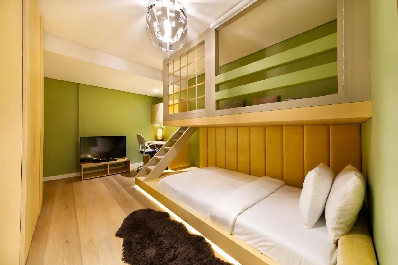 Maison Privee - Stunning 3-Floor Villa With Kids Room & Rooftop Terrace Over Dubai Marina 0*,