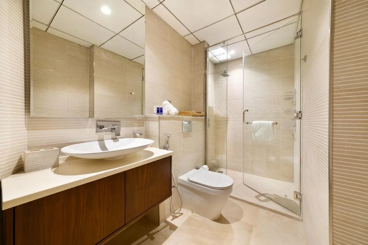 Maison Privee - Stunning 3-Floor Villa With Kids Room & Rooftop Terrace Over Dubai Marina 0*,